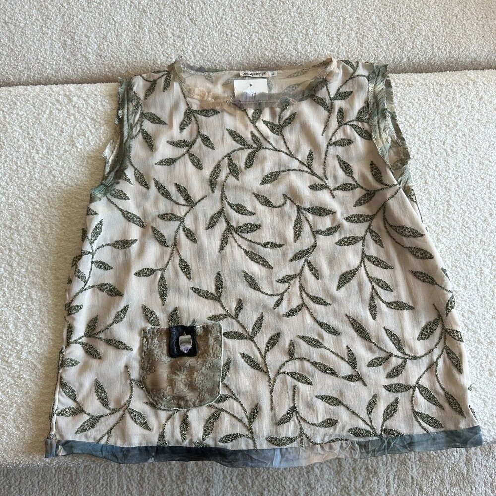 Lee Andersen Women's Beaded sheel top leaf detail size L‎